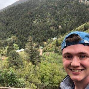 Meet your Posher, Julian